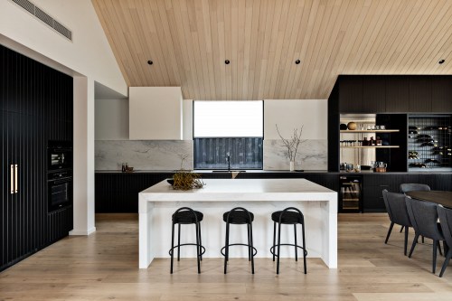 13A-Glen-Shian-Crescent-Mount-Eliza-244