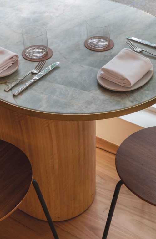 emeraldhazetable-scaled